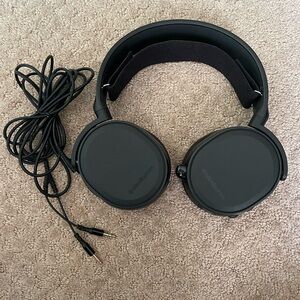 Steelseries Artic 3 Wired headphones
